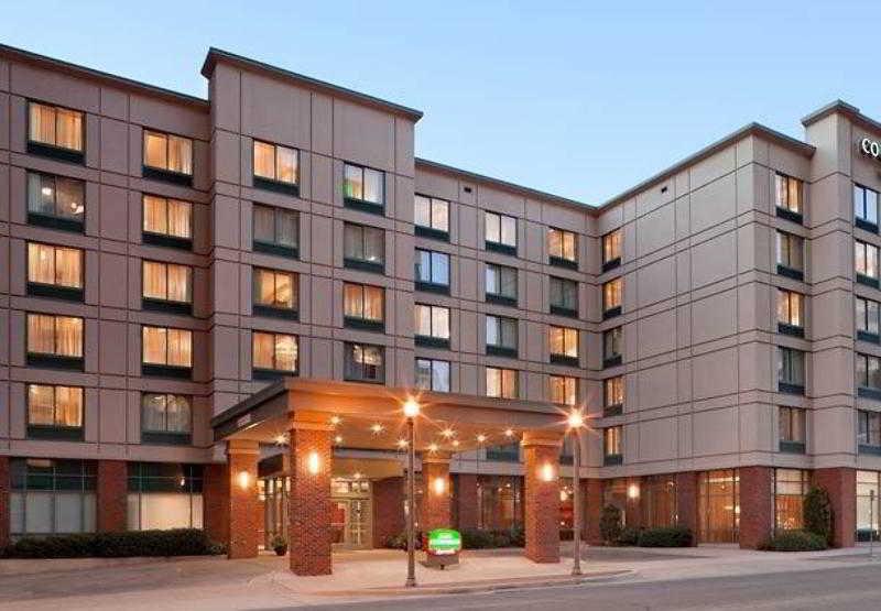 Courtyard By Marriott Birmingham Downtown At Uab Hotell Exteriör bild